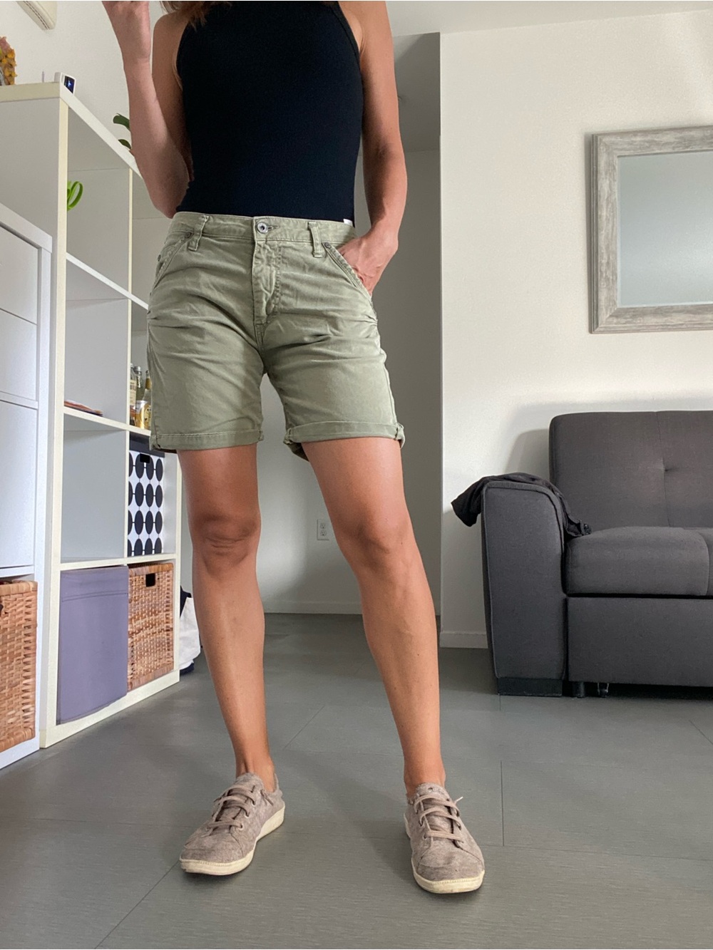Women’s Olive Jean Shorts size 27